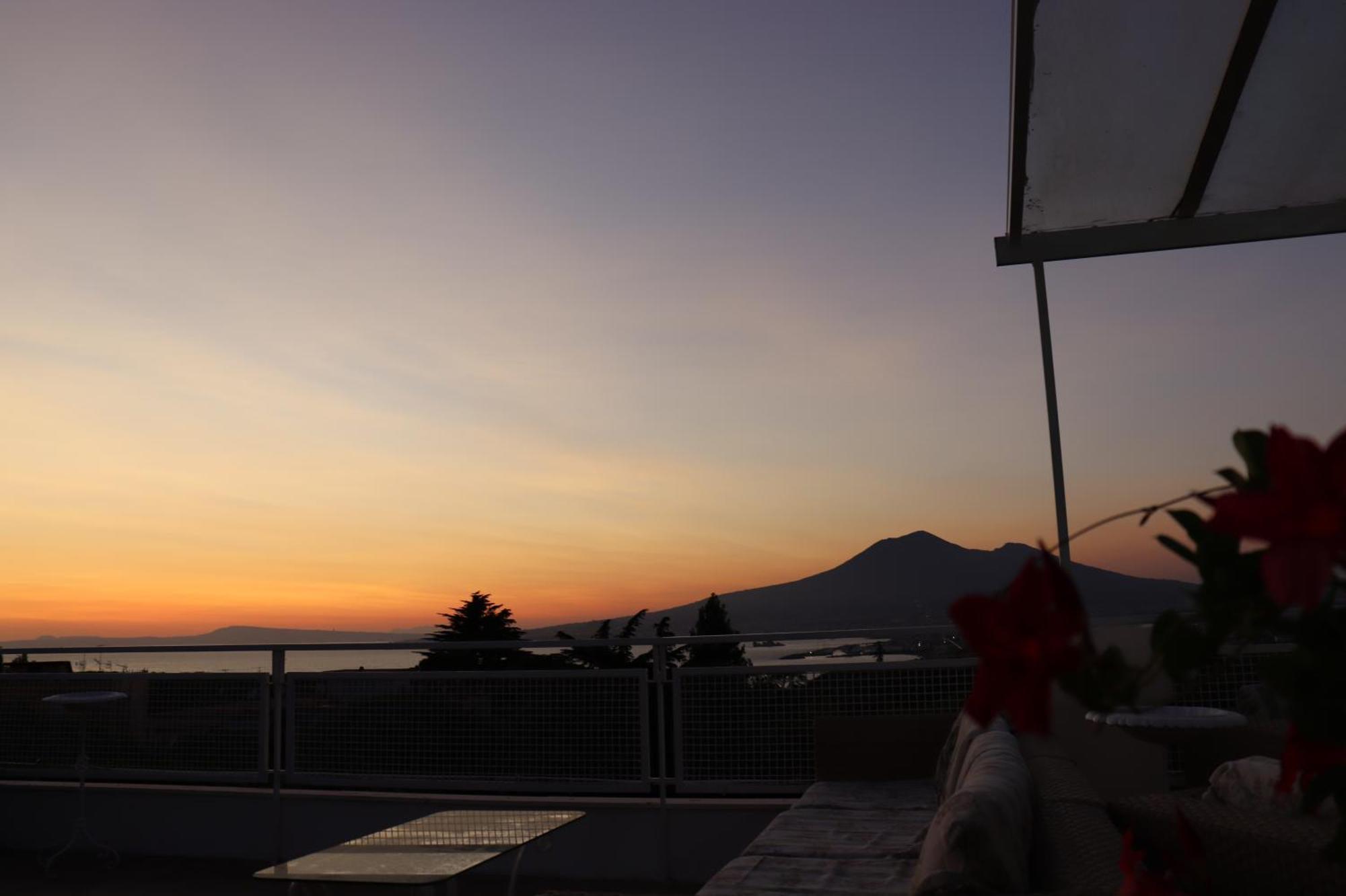 Hotel Paradiso Castellammare di Stabia Exteriör bild